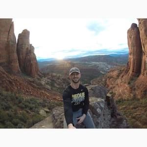 Meet your Posher, Derek